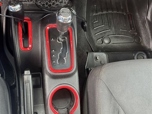 Used 2016 Jeep Wrangler Unlimited Sport w/ Connectivity Group AWD/4WD image 20