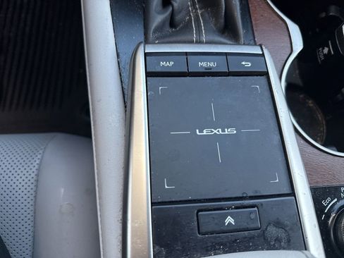 Used 2022 Lexus RX 350L 350L image 27