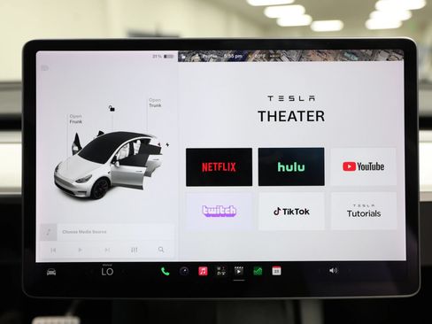 Used 2021 Tesla Model Y Performance AWD/4WD image 71