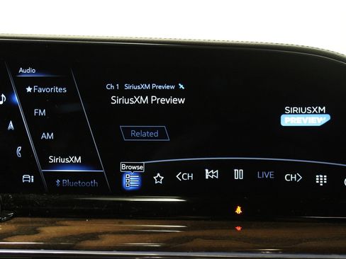 Used 2023 Cadillac Escalade ESV Sport Platinum w/ LPO, ONYX Package image 40