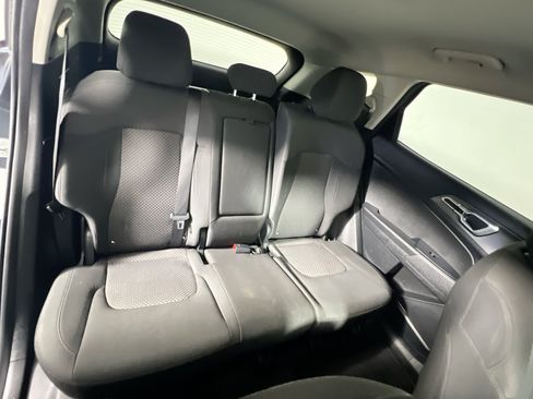 Used 2023 Kia Sportage LX FWD image 33