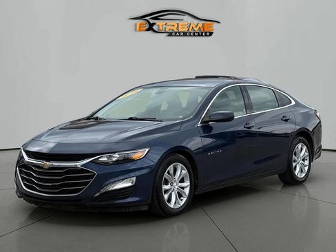 Used 2020 Chevrolet Malibu LT FWD image 2