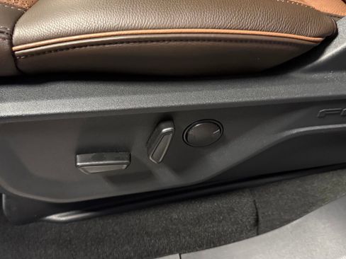 Used 2025 Ford Expedition King Ranch AWD/4WD image 55