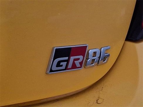 New 2026 Toyota GR86 YUZU Limited image 15