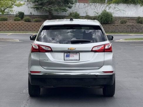 Used 2019 Chevrolet Equinox LS AWD/4WD image 5