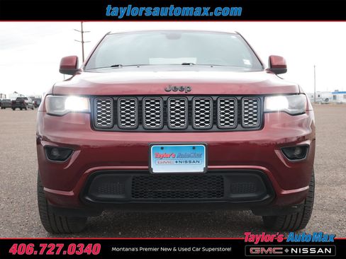 Used 2019 Jeep Grand Cherokee Altitude image 38