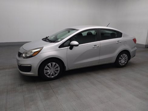 Used 2017 Kia Rio LX FWD image 2
