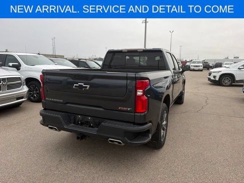 Used 2021 Chevrolet Silverado 1500 RST AWD/4WD image 10