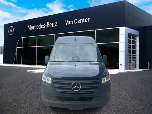 New 2025 Mercedes-Benz Sprinter 2500 image 7