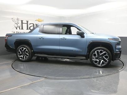 Used 2025 Chevrolet Silverado EV RST
