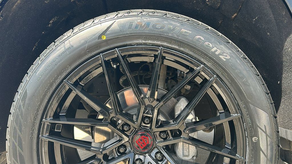 Used 2026 Chevrolet Silverado 1500 RST RWD image 7