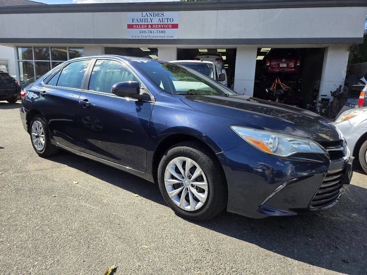 Used 2015 Toyota Camry LE FWD image 47