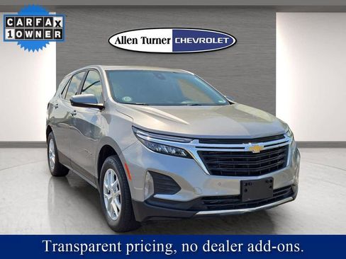 Used 2024 Chevrolet Equinox LT AWD/4WD image 2
