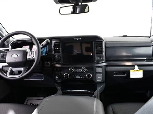 New 2026 Ford F350 Lariat w/ Black Appearance Package image 7