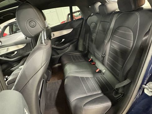 Used 2019 Mercedes-Benz GLC 300 4MATIC Coupe image 26