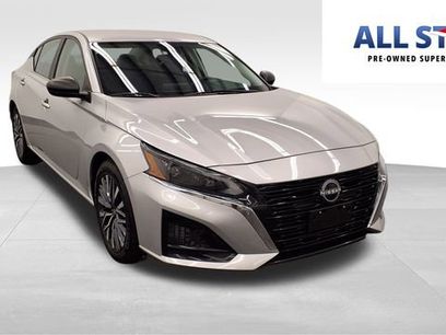 Used 2024 Nissan Altima 2.5 SV