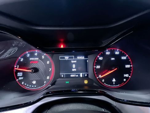 Used 2024 Chevrolet Trax RS w/ Driver Confidence Package FWD image 22