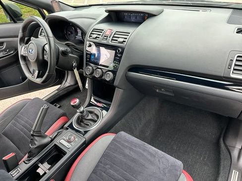 Used 2019 Subaru WRX STI AWD/4WD image 10
