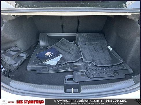 Used 2024 Mercedes-Benz C 43 AMG 4MATIC Sedan image 11