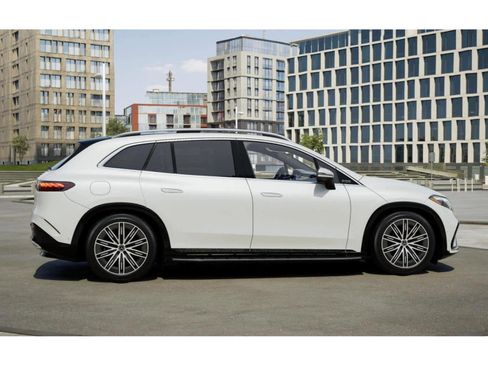 New 2026 Mercedes-Benz EQS 400 4MATIC SUV image 16