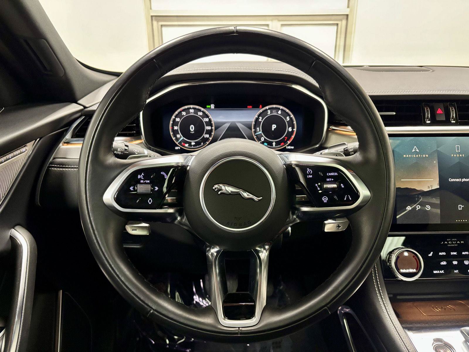 Used 2024 Jaguar F-PACE R-Dynamic S AWD/4WD image 24
