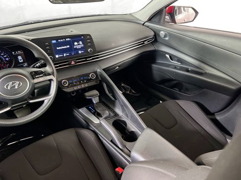 Used 2023 Hyundai Elantra SEL FWD image 21