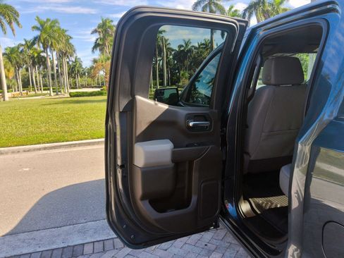 Used 2020 Chevrolet Silverado 1500 LT w/ All-Star Edition AWD/4WD image 29