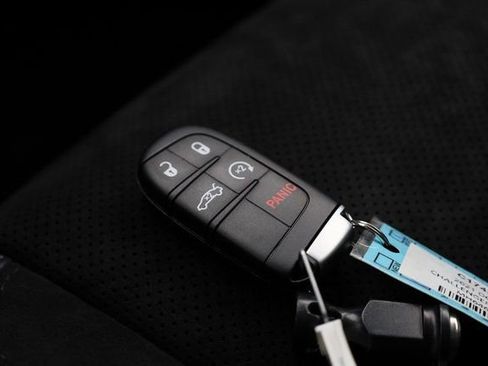 Used 2021 Dodge Challenger R/T Scat Pack w/ Shaker Package image 22