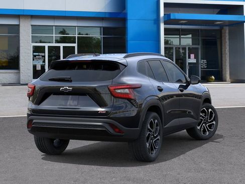 New 2026 Chevrolet Trax RS image 4