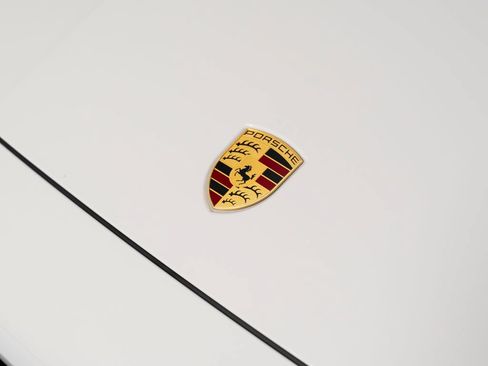 Certified 2024 Porsche Cayenne Coupe AWD/4WD image 43