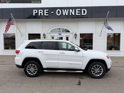 Used 2016 Jeep Grand Cherokee Limited AWD/4WD image 4