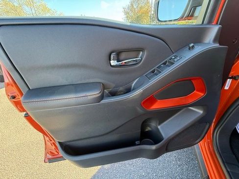 New 2025 Nissan Frontier PRO-4X image 10