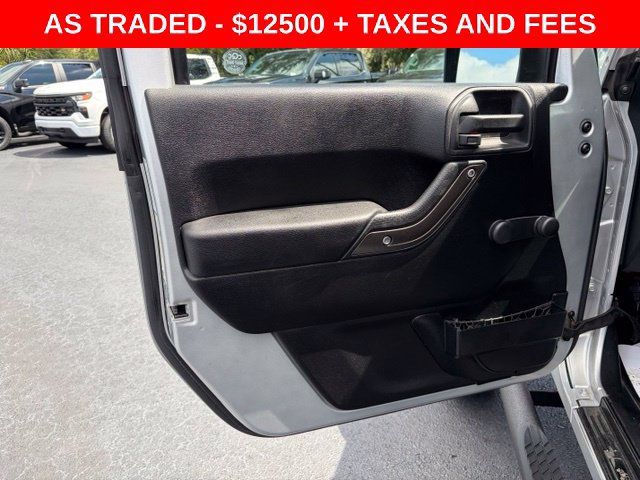 Used 2012 Jeep Wrangler Sport w/ Connectivity Group AWD/4WD image 12