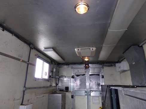 Used 2007 GMC Savana 3500 image 81