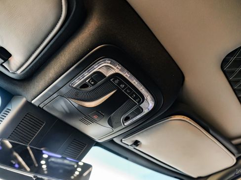 Used 2023 Mercedes-Benz Sprinter 3500 image 39