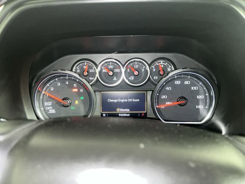 Used 2023 Chevrolet Suburban LS image 9