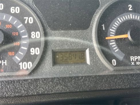 Used 2001 HUMMER H1 4-Door Open Top image 4