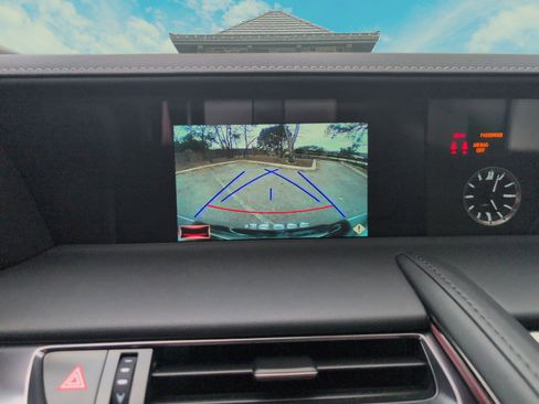 Used 2018 Lexus LC 500 Coupe image 8