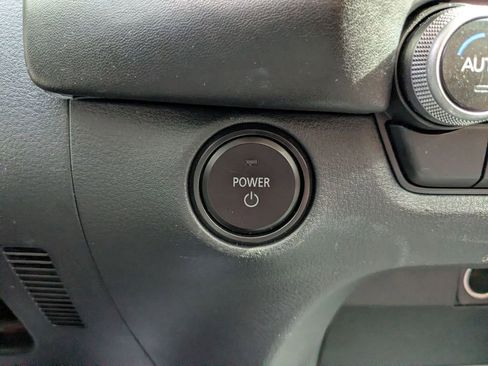 Used 2025 MAZDA CX-50 AWD 2.5 Hybrid w/ Premium Pkg image 22