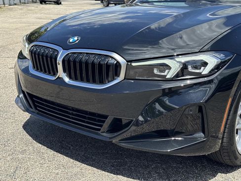 Certified 2025 BMW 330i xDrive Sedan w/ Premium Package AWD/4WD image 10