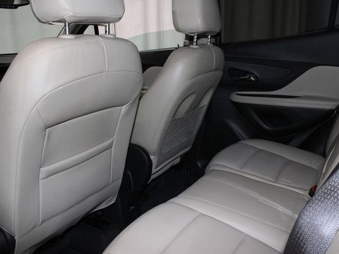 Used 2018 Buick Encore Essence w/ Experience Buick Package FWD image 23