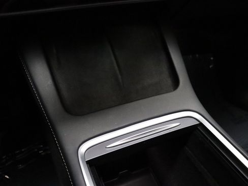 Used 2022 Tesla Model Y Performance AWD/4WD image 46