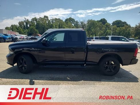 Used 2016 RAM 1500 Express w/ Black Ram 1500 Express Group AWD/4WD image 9