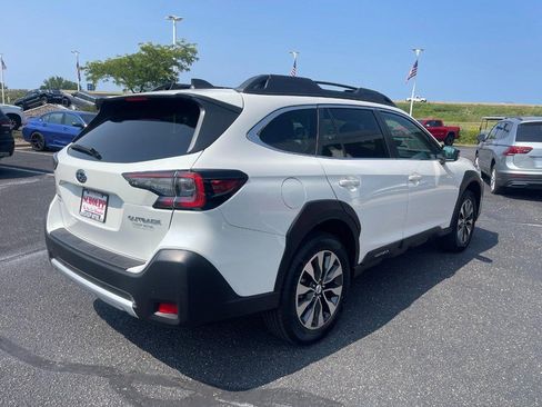 Used 2024 Subaru Outback Limited AWD/4WD image 3