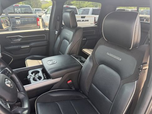 Used 2023 RAM 1500 Laramie AWD/4WD image 23