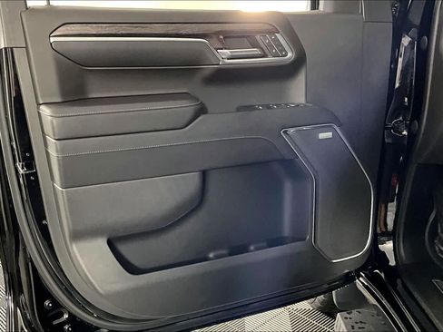 Certified 2023 Chevrolet Silverado 1500 LTZ image 20