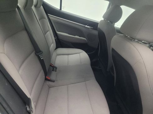 Used 2020 Hyundai Elantra SEL FWD image 19