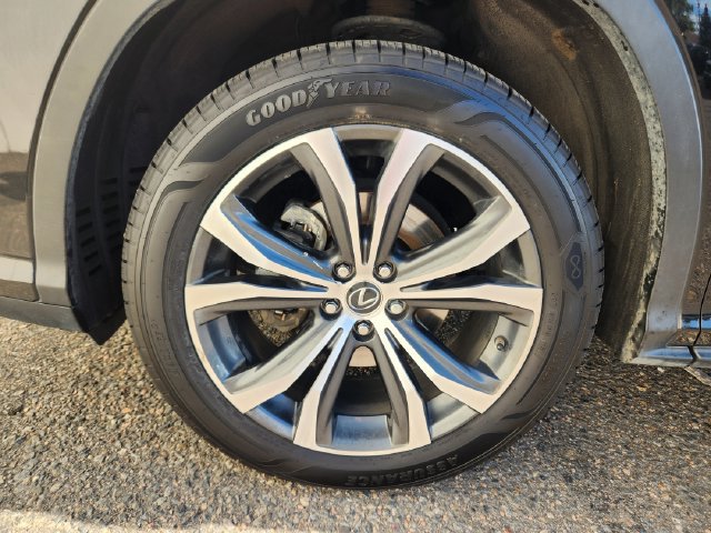 Used 2019 Lexus RX 450h AWD w/ Navigation Package image 20