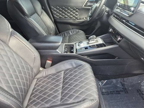 Used 2022 Mitsubishi Outlander SEL AWD/4WD image 31