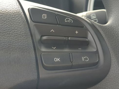 New 2026 Hyundai Venue SE FWD image 25